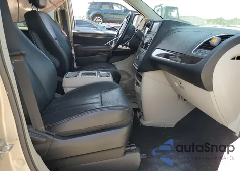 2014 Chrysler Town & Country Touring из США, поврежденный, VIN 2C4RC1BG5ER215997